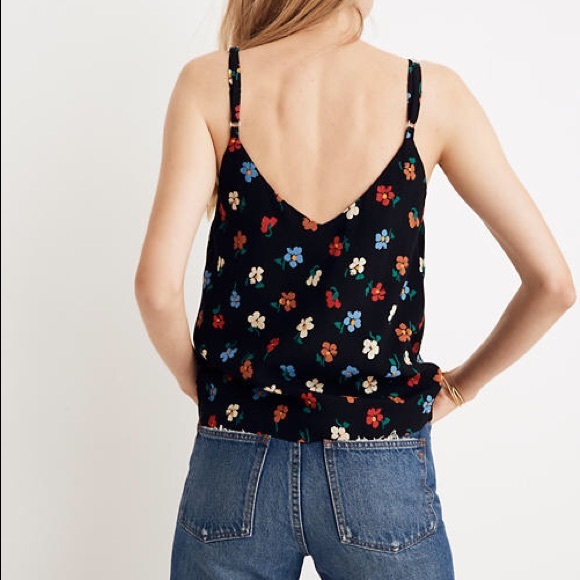 🌸 MADEWELL flowy flower tank - Picture 2 of 6